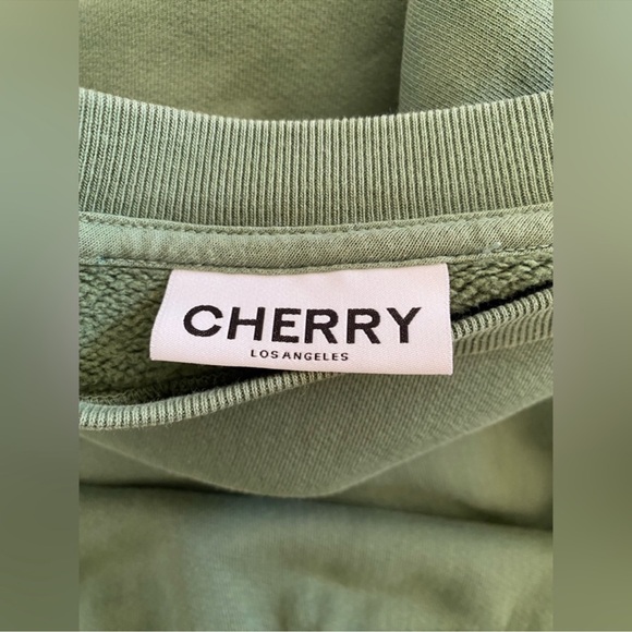 Cherry LA California Ranch Wear sweatshirt/crewneck in green - Picture 8 of 9